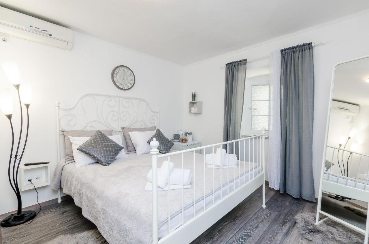 Note Bene Rooms Dubrovnik Bagian luar foto